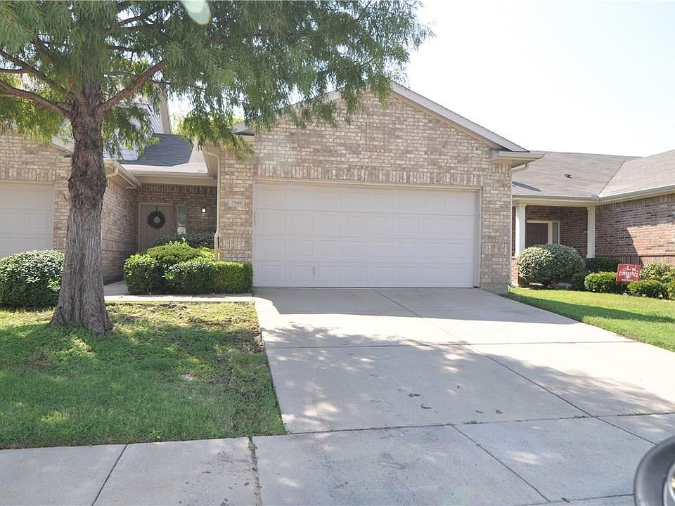 1st image of 7549 Lazy Spur Blvd