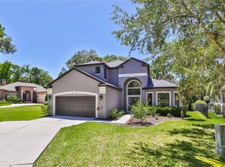 8817 Alafia Cove Dr, Riverview, FL 33569