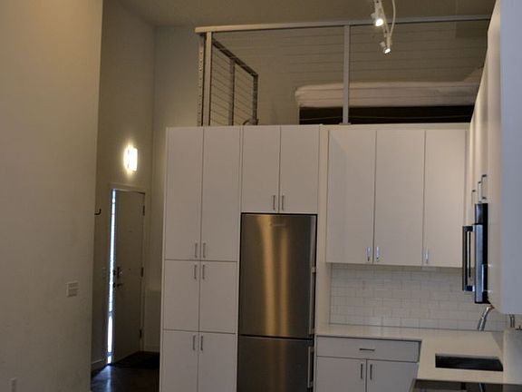 2nd image of 1714 14th Ave #101