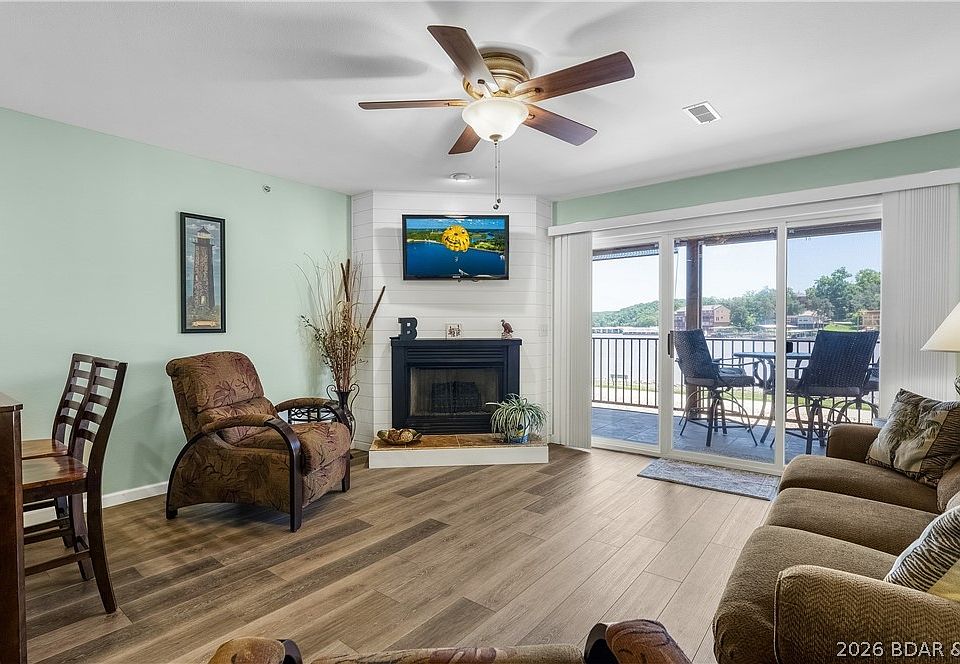 1st image of 272 Cedar Glen Dr #1D