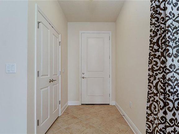 3rd image of 7011 Fulbeck Ct