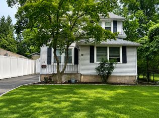 19 Mattocks Pl, Closter, NJ 07624