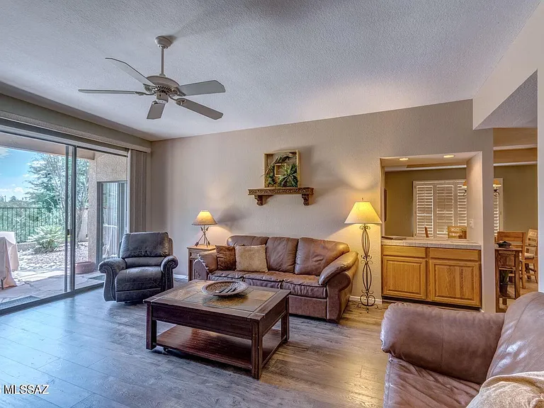 836 E Camino Diestro — Photo 28