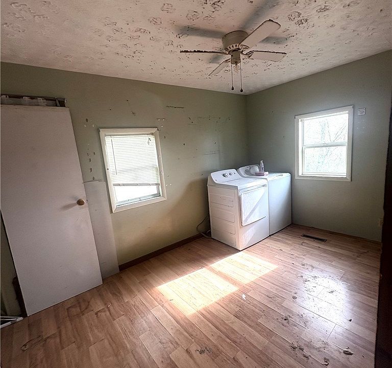 10th image of 139 Dakota Dr