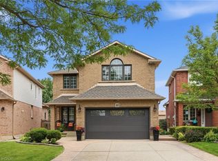 46 Darrow Dr, Hamilton, ON L8E4P5