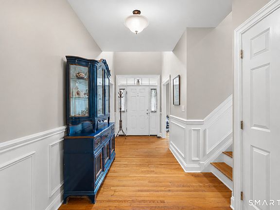 3rd image of 34 River Highlands Drive