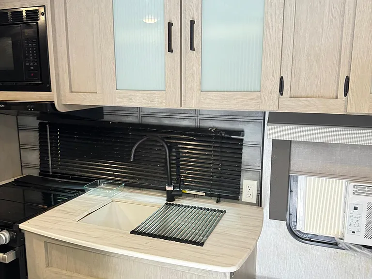 1310 Atlantic Ave #C — Photo 10
