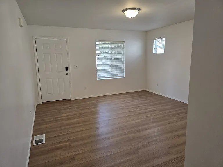 2508 156th Pl SW — Photo 4