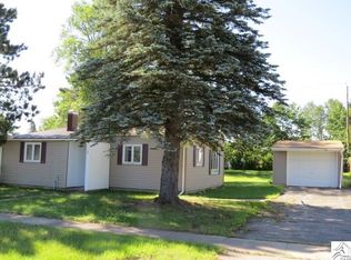 32 Ash Blvd, Babbitt, MN 55706