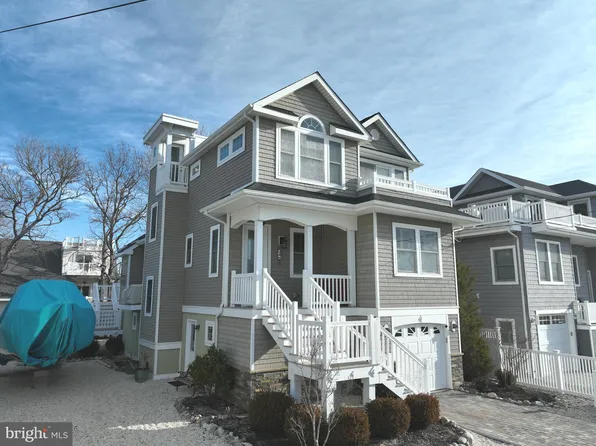 13 W 19th St, Brant Beach, NJ 08008