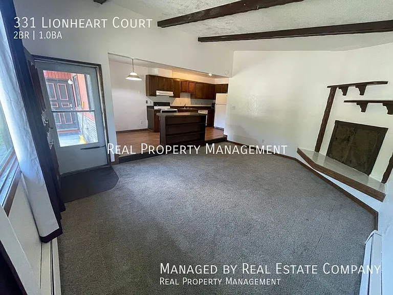 331 Lionheart Ct — Photo 4