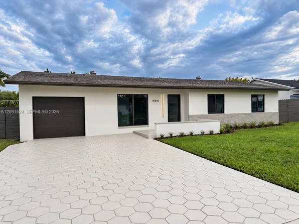 15941 SW 104th Ct, Miami, FL 33157
