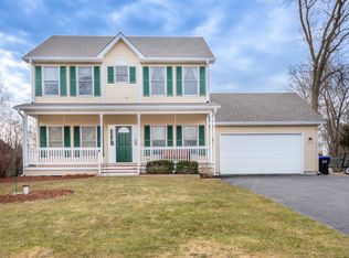 24011 W Beach Grove Rd, Antioch, IL 60002