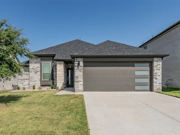 10537 Big Lagoon Dr, Fort Worth, TX 76179