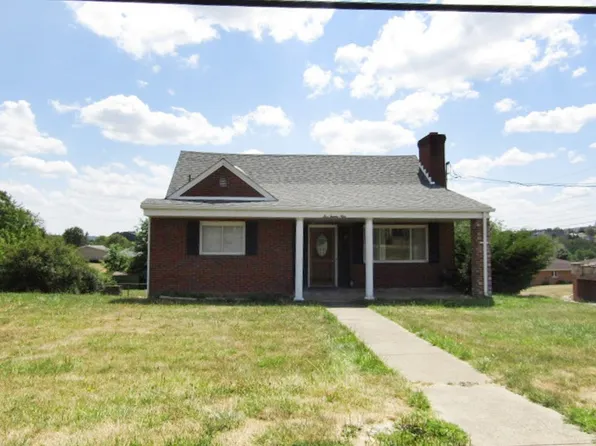 529 McGovern Rd, Houston, PA 15342