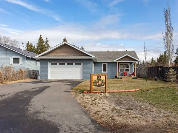 85 S Lakeview Ave, Gull Lake, AB T4L 2N1