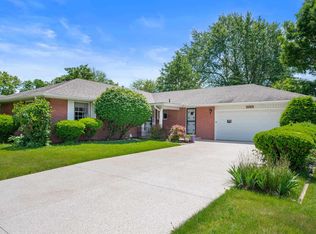 2701 W Brook Dr, Muncie, IN 47304