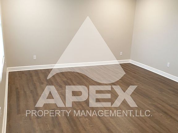 4th image of 7944 Andersonville Pike