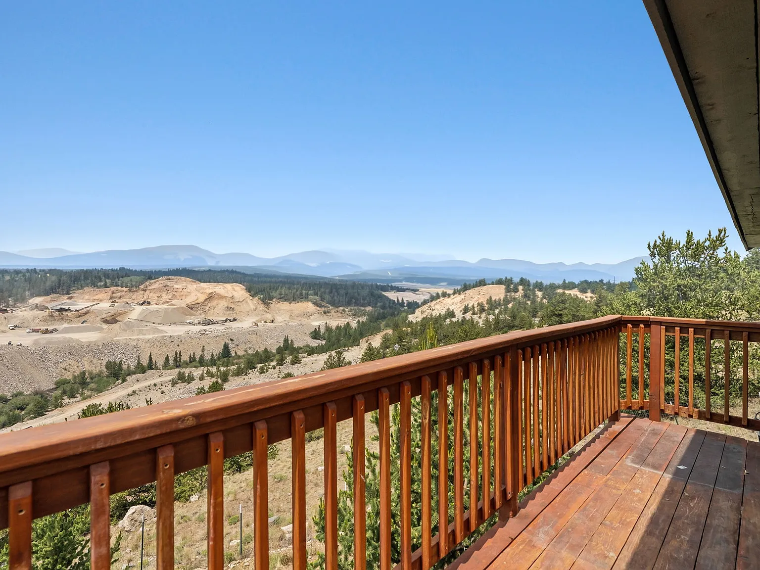 3 bed, 1344 sqft, $2,500 — Photo 4
