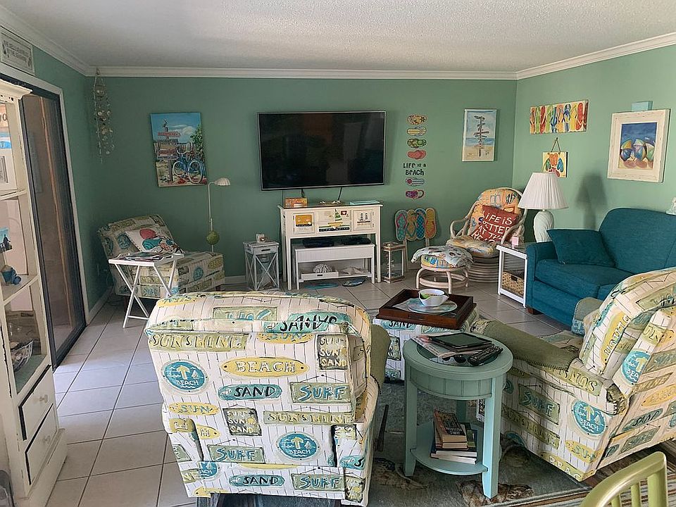 1st image of 4255 Gulf Dr APT 126