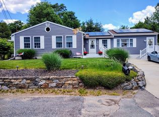 59 Pine Hill Rd, Worcester, MA 01604