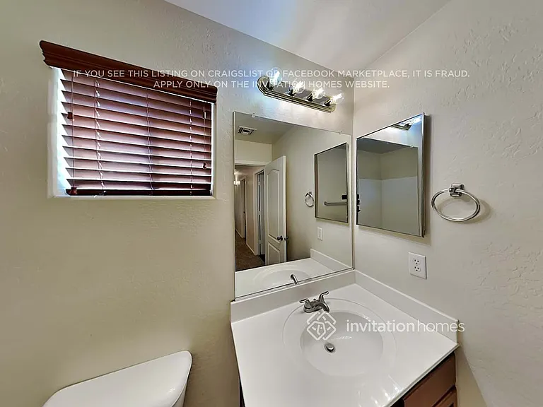 1374 W Matthews Dr — Photo 16