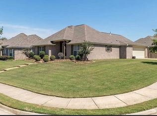 116 Rockbridge Cir, Clinton, MS 39056