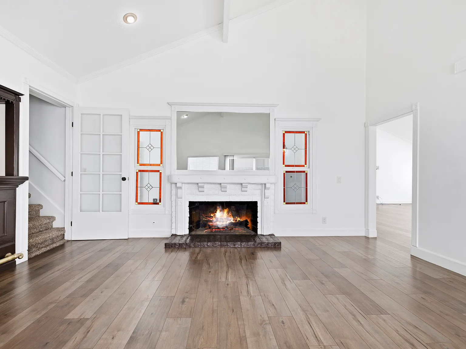 4 bed, 2245 sqft, $5,500 — Photo 4