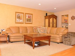 93 Brush Hollow Close, Rye Brook, NY 10573