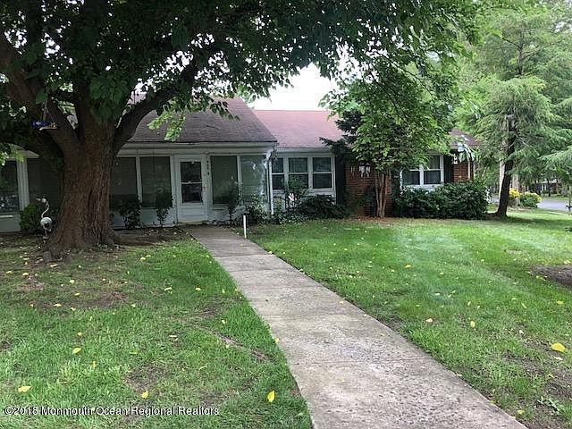 1st image of 488B Portsmouth Dr #100B