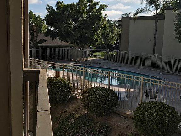 3rd image of 432 Edgehill Ln Unit 198