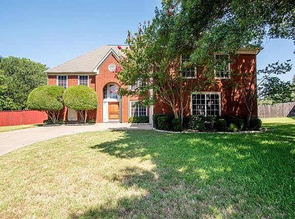 5th image of 1701 Waverly Ct