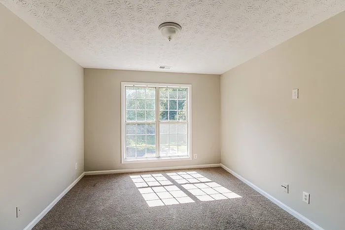 3328 River Run Trl — Photo 8