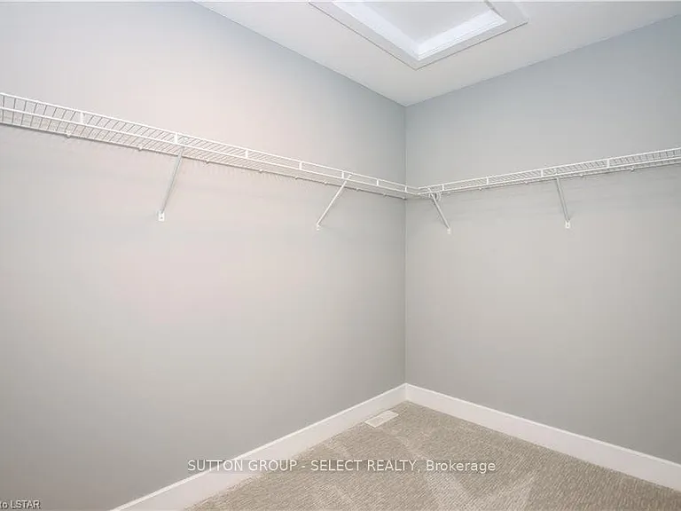 601 Lions Park Dr #83 — Photo 9