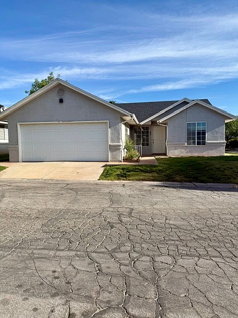 Exterior corner lot, near community pool indoor/outdoor. Newly remodeled wood floors, and fresh paint, 2 car garage and private, covered back patio, single dwelling, no smoking or vape, no pets.