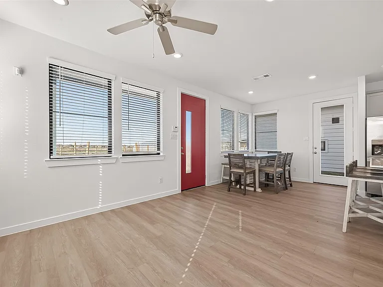 3223 Loam Ln — Photo 11