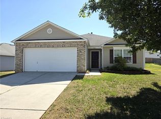 3963 Heather View Ln, Winston Salem, NC 27127