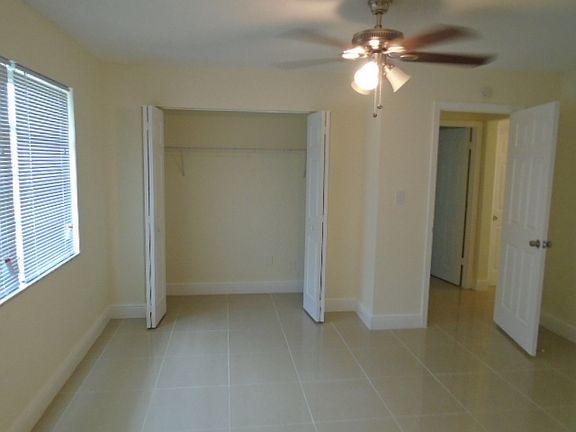 5th image of 2941 NW 24th Ave