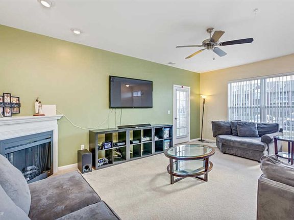 3rd image of 27077 Carrington Pl