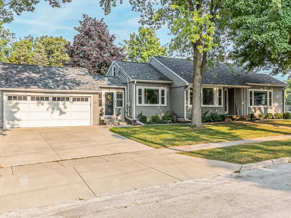 200 Idlewild St, Kaukauna, WI 54130