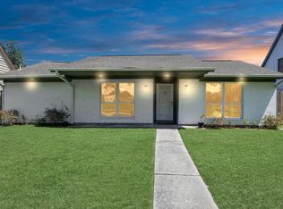 11218 Sagedowne Ln, Houston, TX 77089