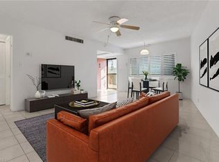 2264 Winkler Ave APT 105, Fort Myers, FL 33901