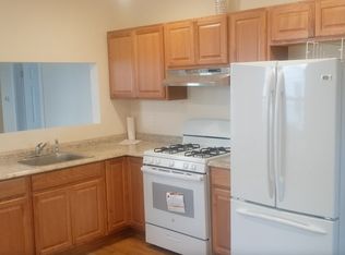 3 Lilley Ave #1, Lowell, MA 01850