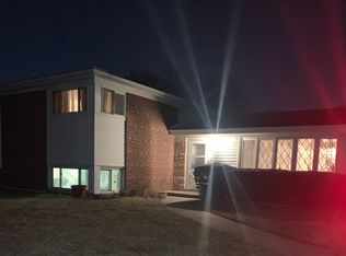 941 David Dr, Bensenville, IL 60106