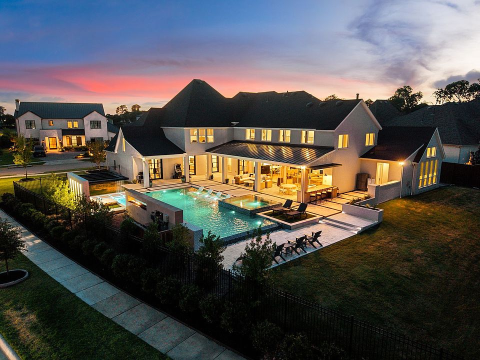 1st image of 300 Spade Ranch Rd