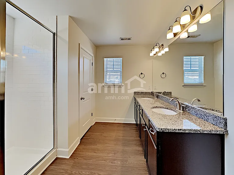 4800 Horatio Ct — Photo 13