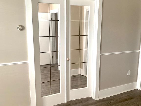 5th image of 556 Lincoln Ave #1