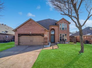 1044 Broken Spoke Dr, Little Elm, TX 75068
