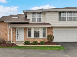 8434 Kirby Dr, Tinley Park, IL