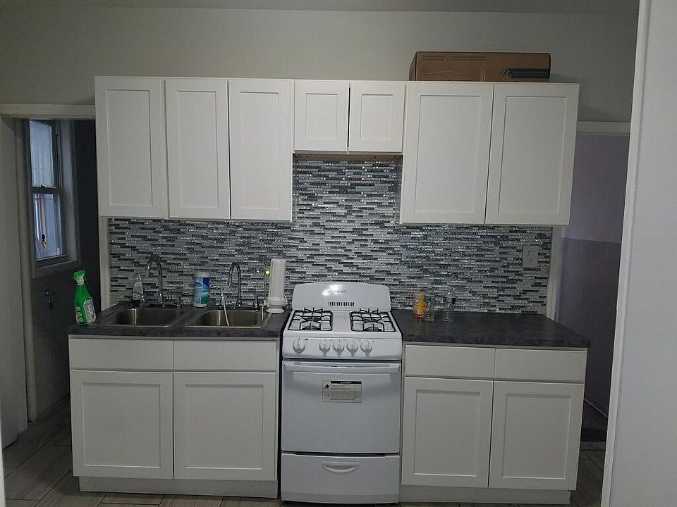 1st image of 1525 60th St #1